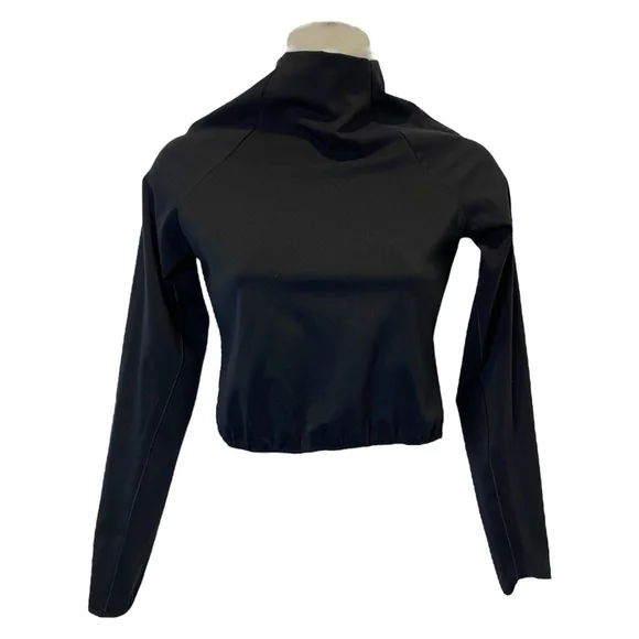 WONE The Rashee Mockneck Crop Top long Sleeve - Picture 3 of 8